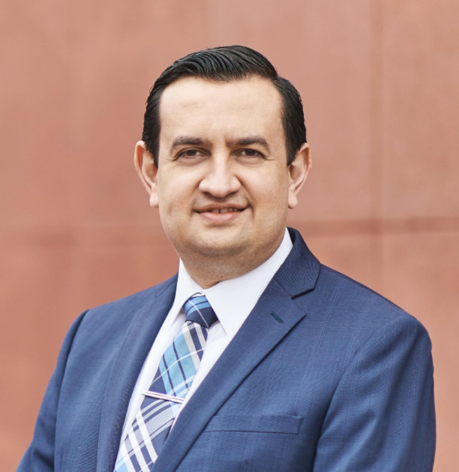  Eduardo Saucedo